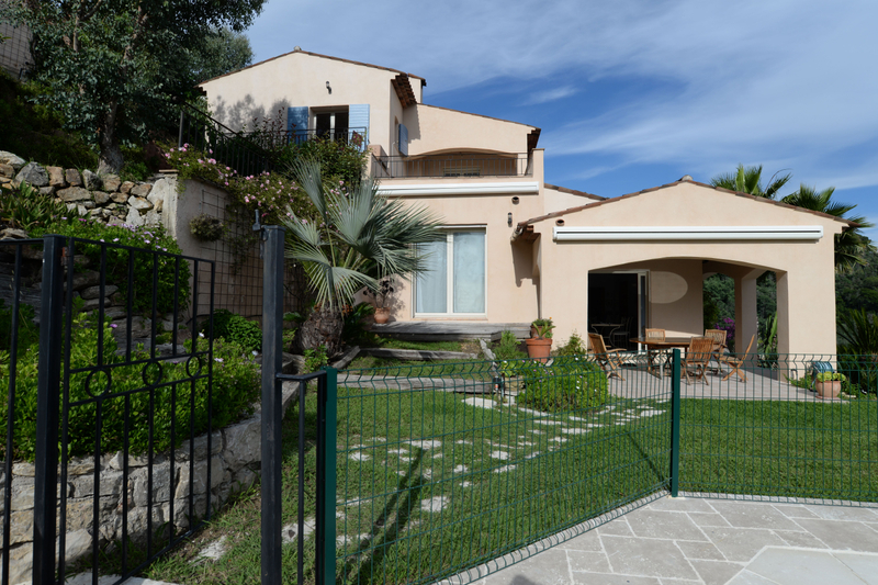 img_landscape/exterieur_jardin_01.jpg